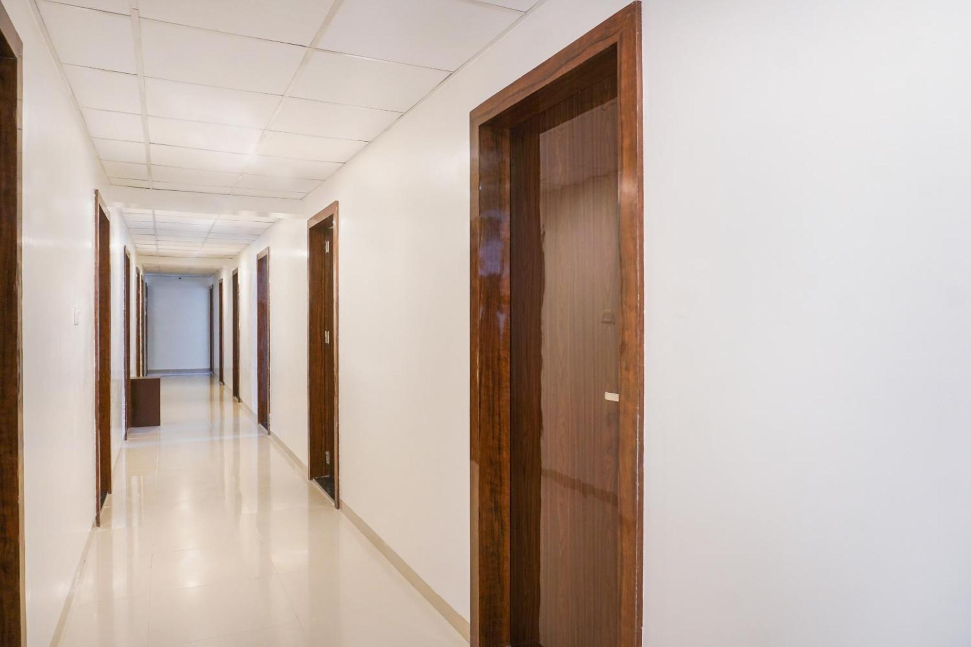 Hotel O Nitya Executive Phursungi Εξωτερικό φωτογραφία